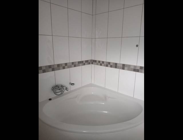 1 BEDROOM APARTMENT TO LET IN SECUNDA